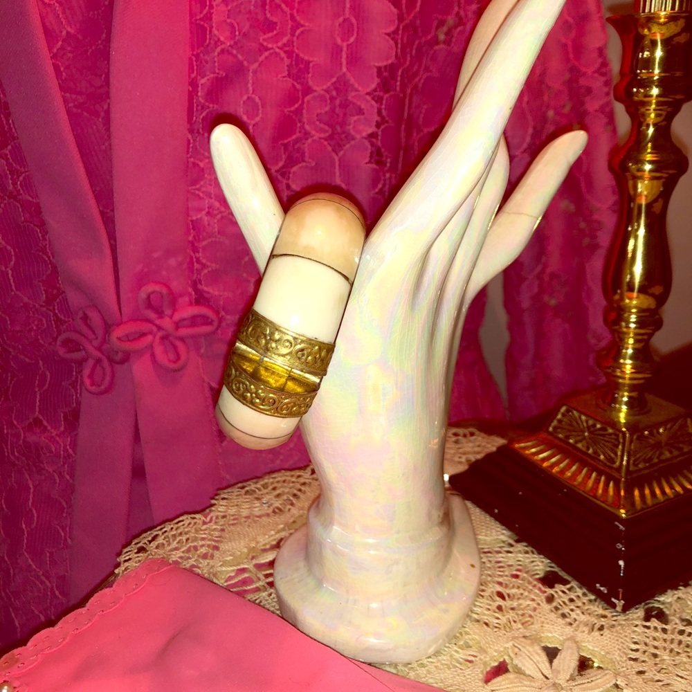 Vintage Brass & Agate Hinged Bracelet